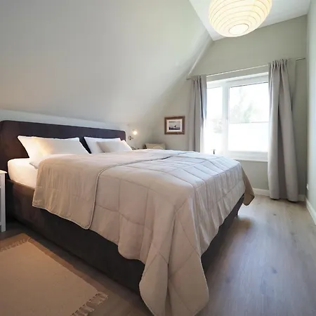 Fischerhus Mit Sauna Und Kamin בית נופש