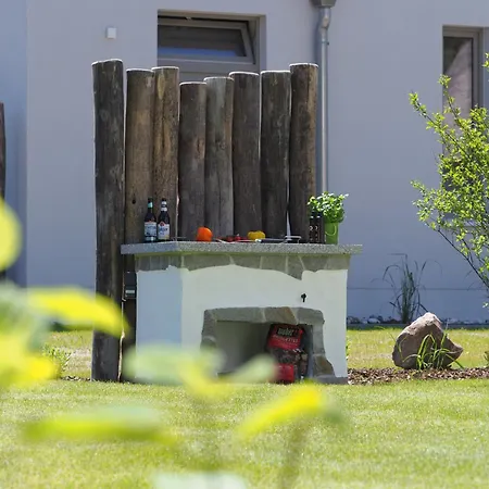 Fischerhus Mit Sauna Und Kamin * לודין