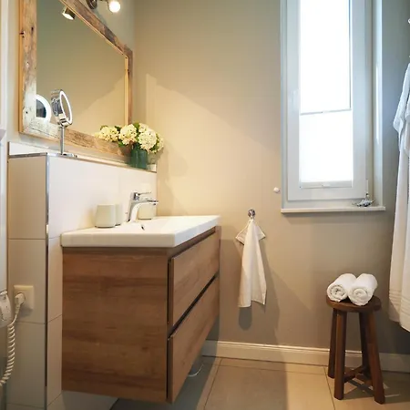 Fischerhus Mit Sauna Und Kamin בית נופש לודין