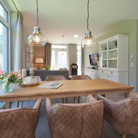 Fischerhus Mit Sauna Und Kamin בית נופש *