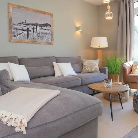 Fischerhus Mit Sauna Und Kamin בית נופש לודין